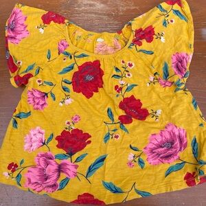 OLD NAVY GIRLS YELLOW FLORAL BABYDOLL STYLE T-SHIRT SIZE 8
